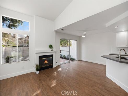 140 Almador , Irvine, CA