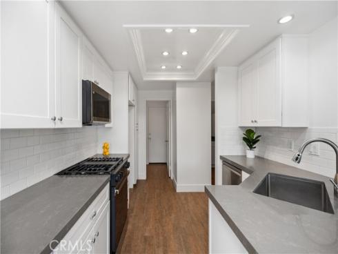 140 Almador , Irvine, CA