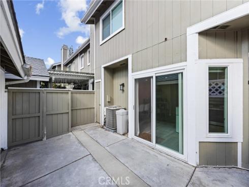 222 Monroe 82 , Irvine, CA