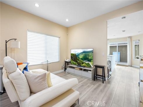 222 Monroe 82 , Irvine, CA