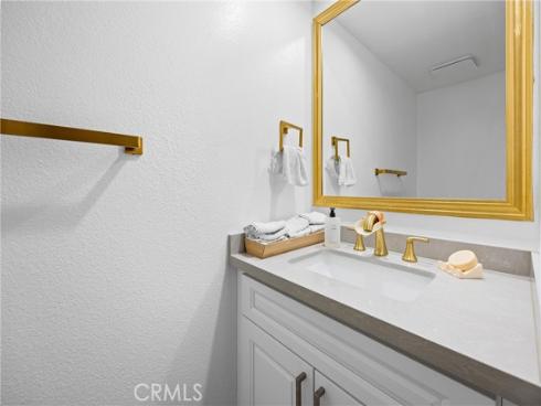 222 Monroe 82 , Irvine, CA