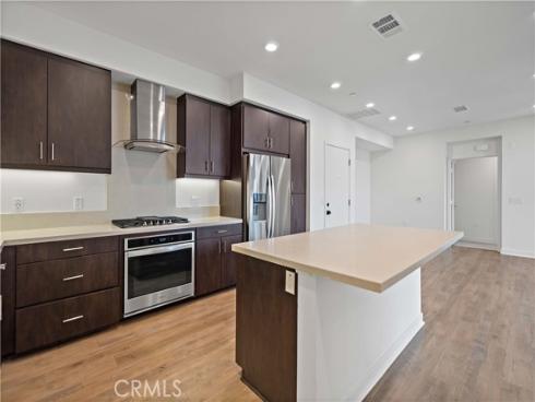 2508 Nolita , Irvine, CA