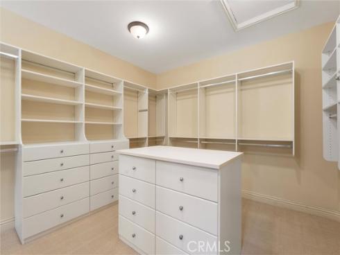 37 Triple Leaf , Irvine, CA