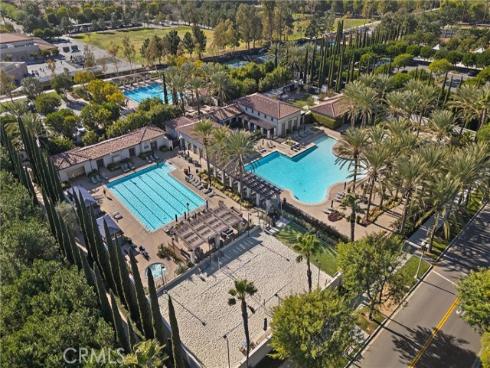 37 Triple Leaf , Irvine, CA