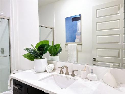 158 Scale , Irvine, CA