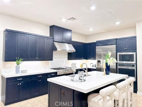 158 Scale , Irvine, CA