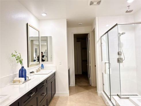 158 Scale , Irvine, CA