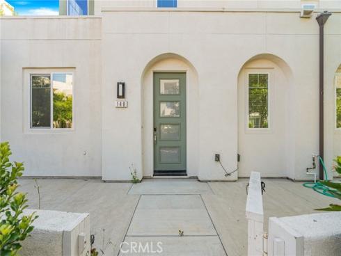 148 Stage , Irvine, CA