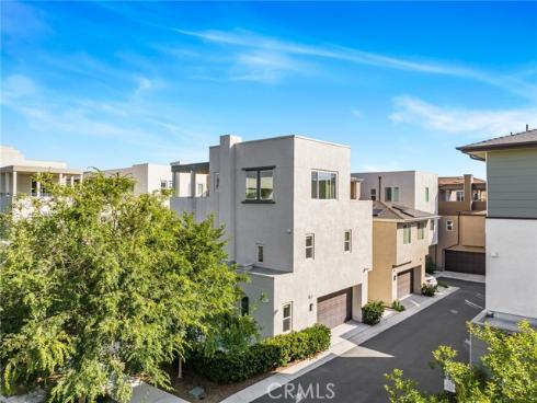 148  Stage  , Irvine, CA