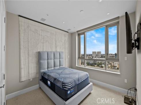 3150 Scholarship , Irvine, CA