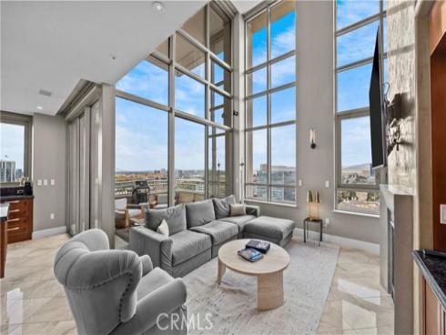 3150 Scholarship , Irvine, CA