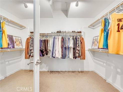 507 Rockefeller , Irvine, CA