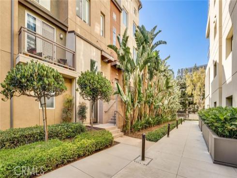 507 Rockefeller , Irvine, CA