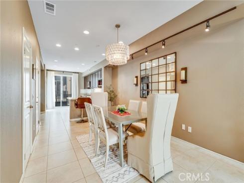 507 Rockefeller , Irvine, CA