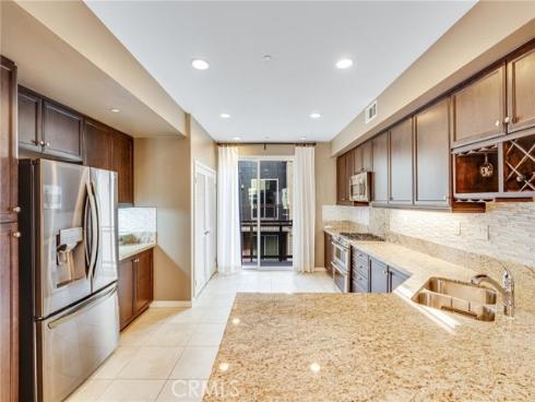 507 Rockefeller , Irvine, CA