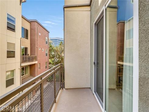 507 Rockefeller , Irvine, CA