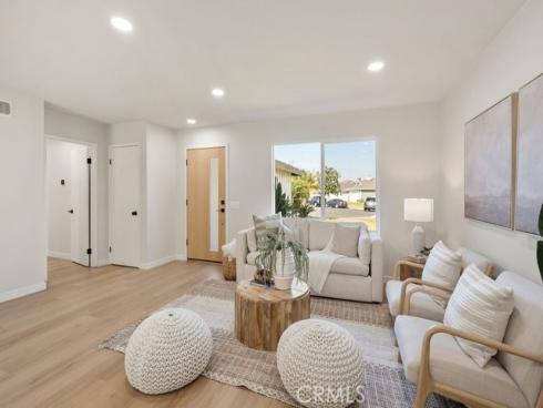 4942 Flagstar Circle, Irvine, CA