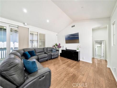 60 Peony , Irvine, CA