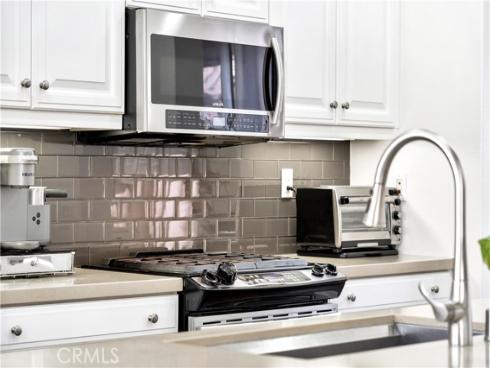 60 Peony , Irvine, CA