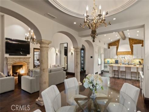 51 Echo Glen , Irvine, CA