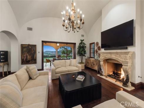 51 Echo Glen , Irvine, CA