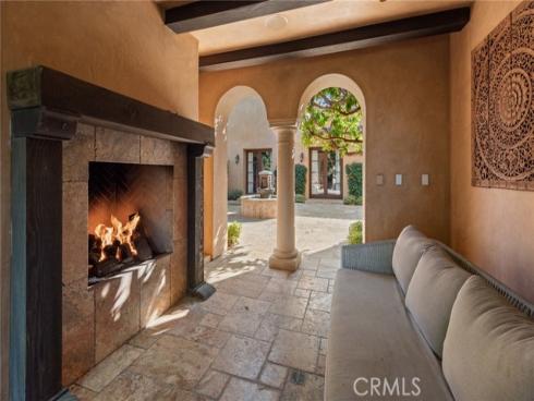 51 Echo Glen , Irvine, CA