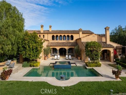 51 Echo Glen , Irvine, CA