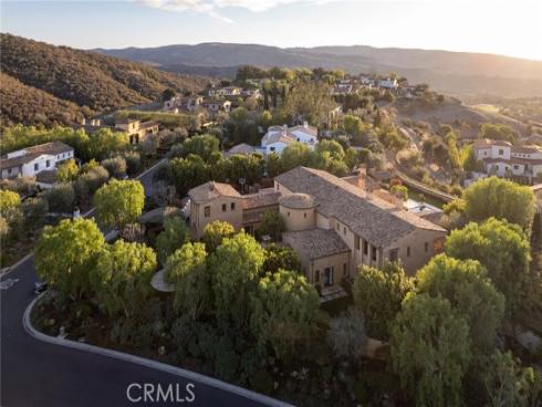 51 Echo Glen , Irvine, CA