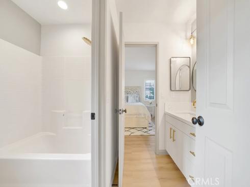 79  Modesto  96 , Irvine, CA