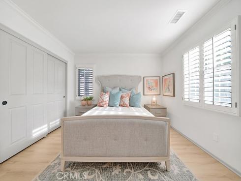 79  Modesto  96 , Irvine, CA