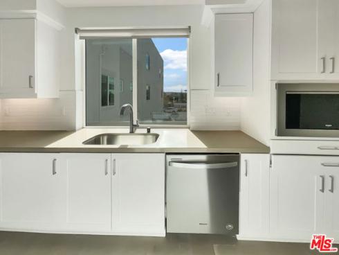 170  Fable  , Irvine, CA