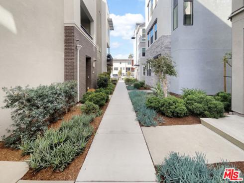 170  Fable  , Irvine, CA