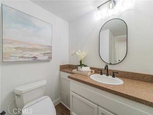 15 Elderberry , Irvine, CA