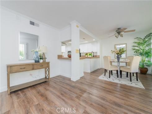 15 Elderberry , Irvine, CA