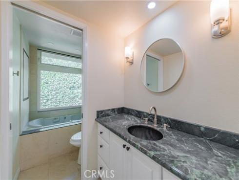 15 Elderberry , Irvine, CA