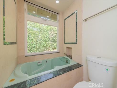 15 Elderberry , Irvine, CA