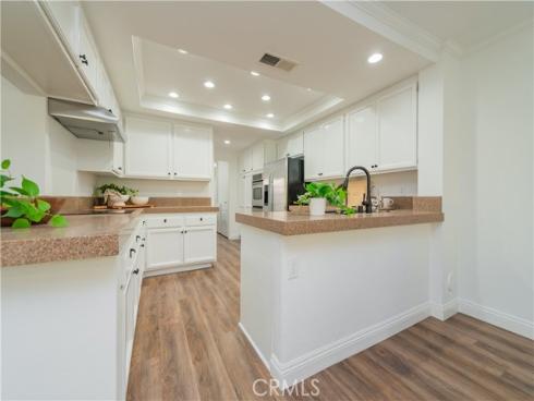 15  Elderberry  , Irvine, CA