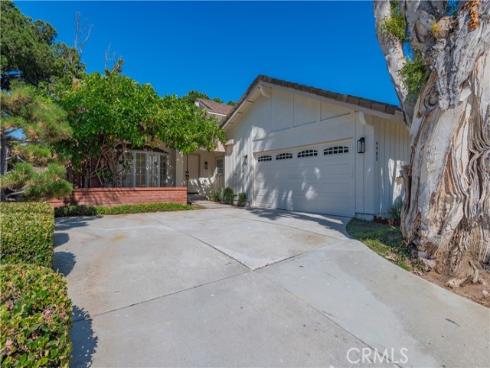 15 Elderberry , Irvine, CA