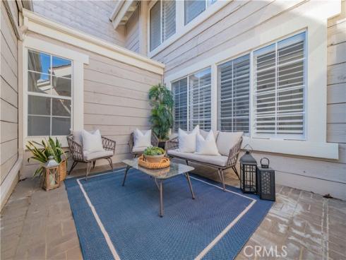 15 Elderberry , Irvine, CA