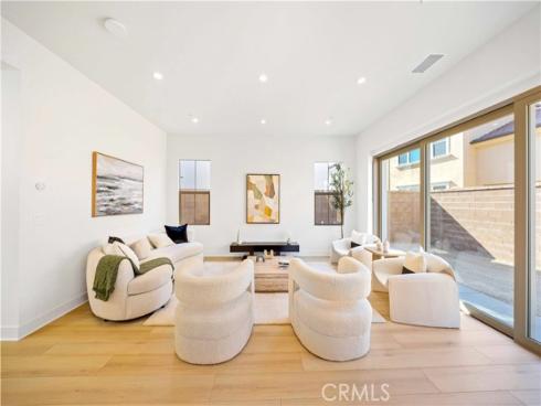 123 Sunnybank , Irvine, CA