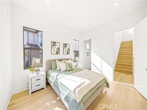 123 Sunnybank , Irvine, CA