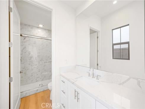 123 Sunnybank , Irvine, CA