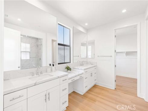 123 Sunnybank , Irvine, CA