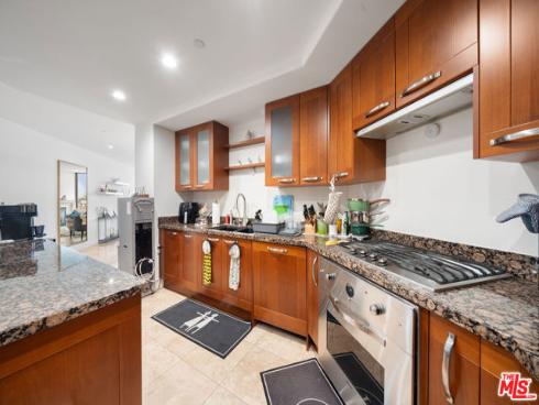 5072 Scholarship , Irvine, CA