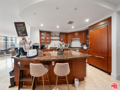 5072 Scholarship , Irvine, CA