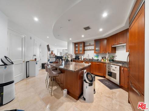 5072 Scholarship , Irvine, CA