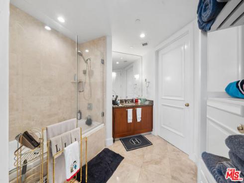 5072 Scholarship , Irvine, CA