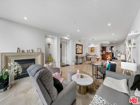 5072 Scholarship , Irvine, CA