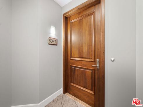 5072 Scholarship , Irvine, CA