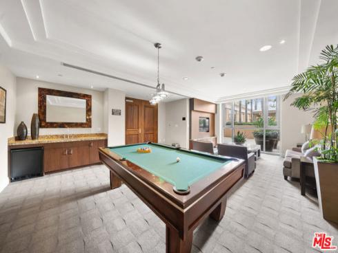 5072 Scholarship , Irvine, CA